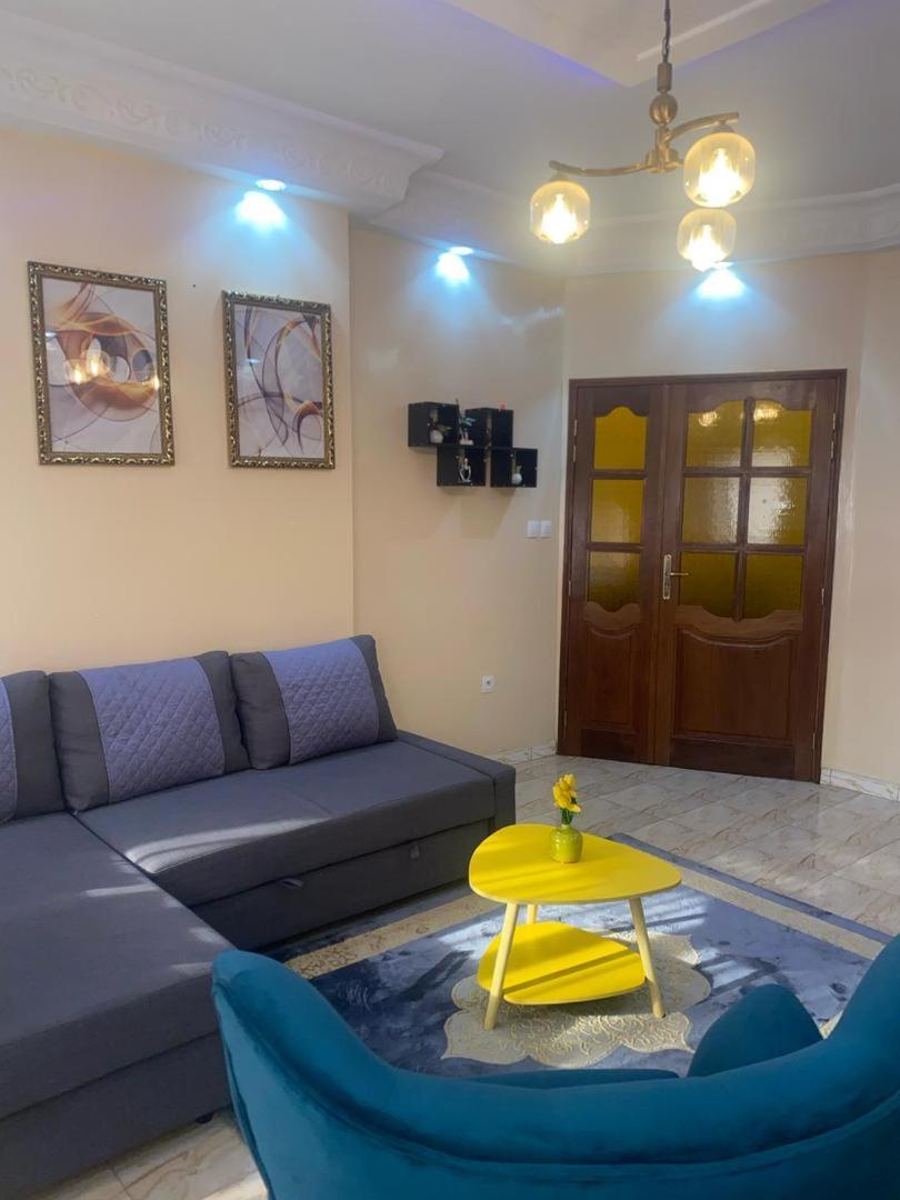 Residence Adja Binta Kane Sour Dakar Exterior photo